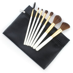 7 makeup brushes