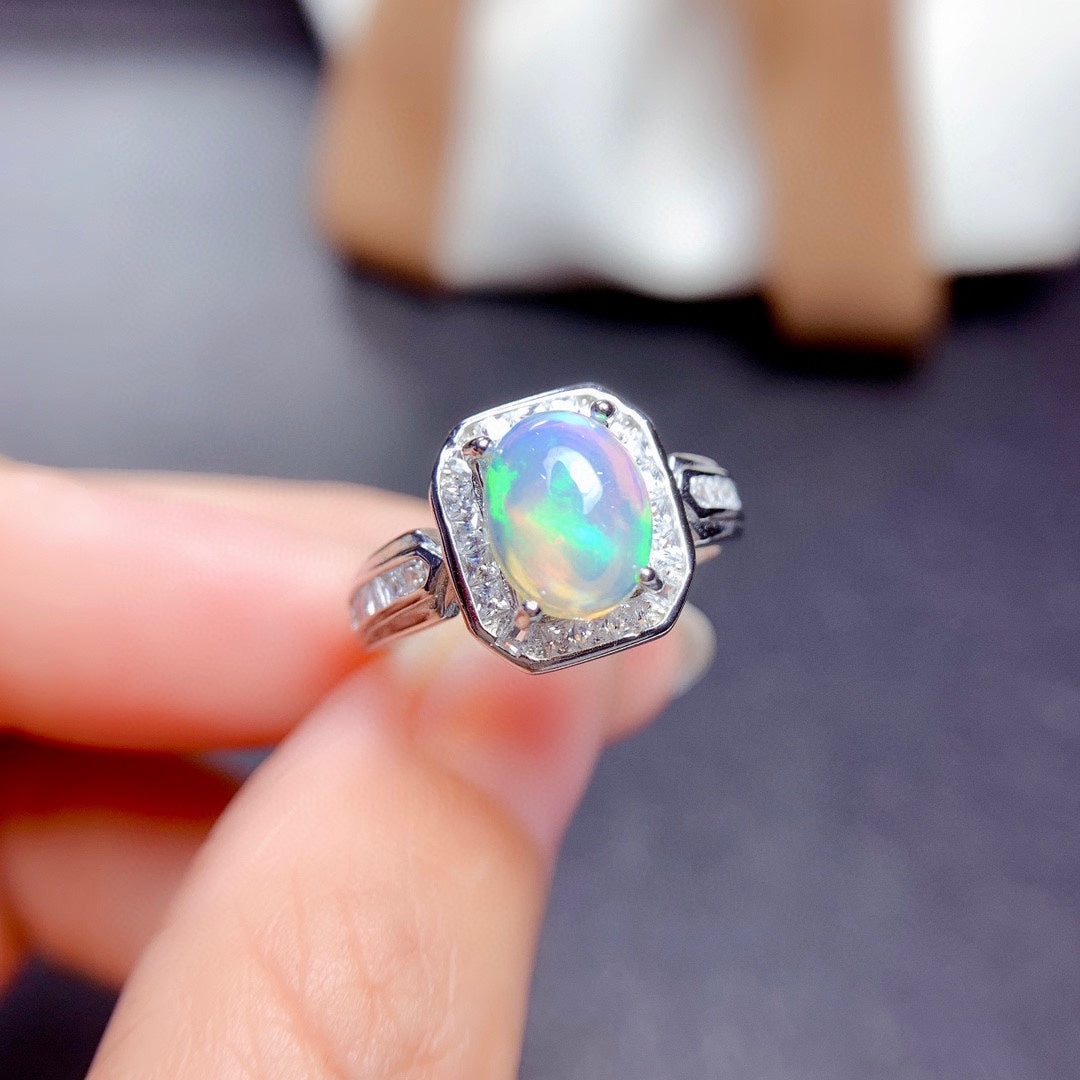 Light Luxury Colorful Opal Female Ring