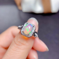 Light Luxury Colorful Opal Female Ring