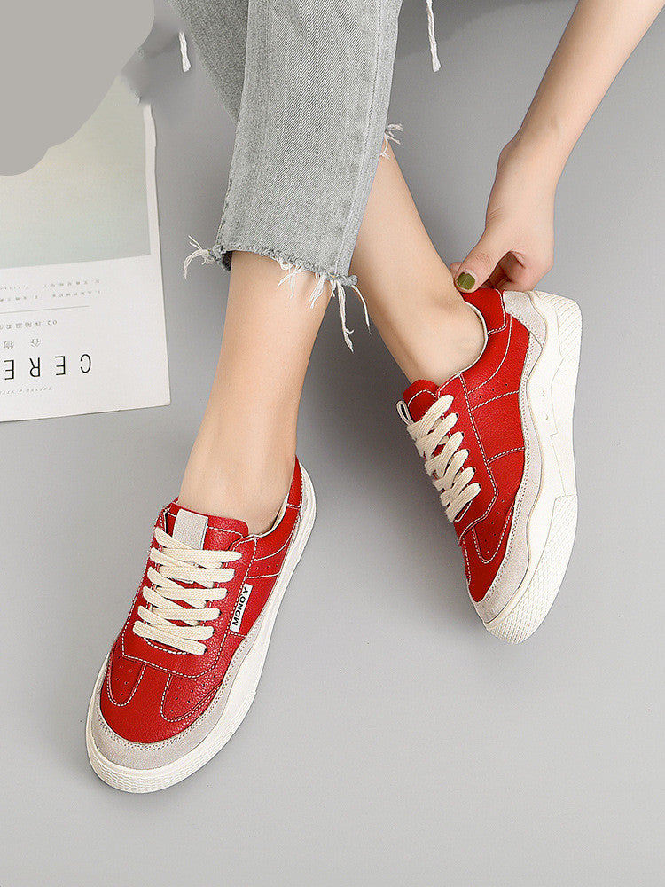 Women's lace-up sneakers