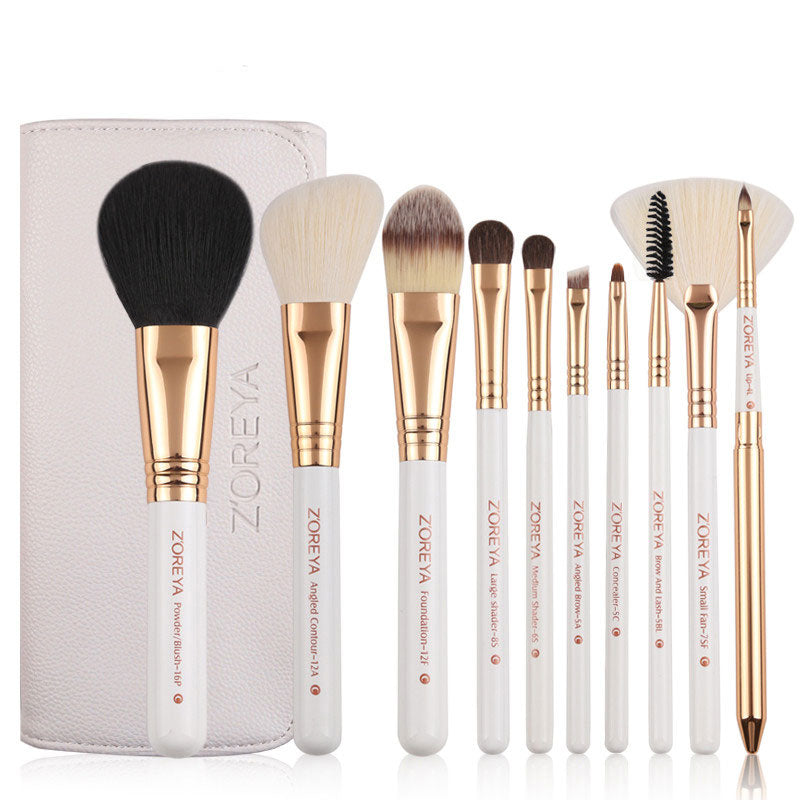 Portable makeup brush