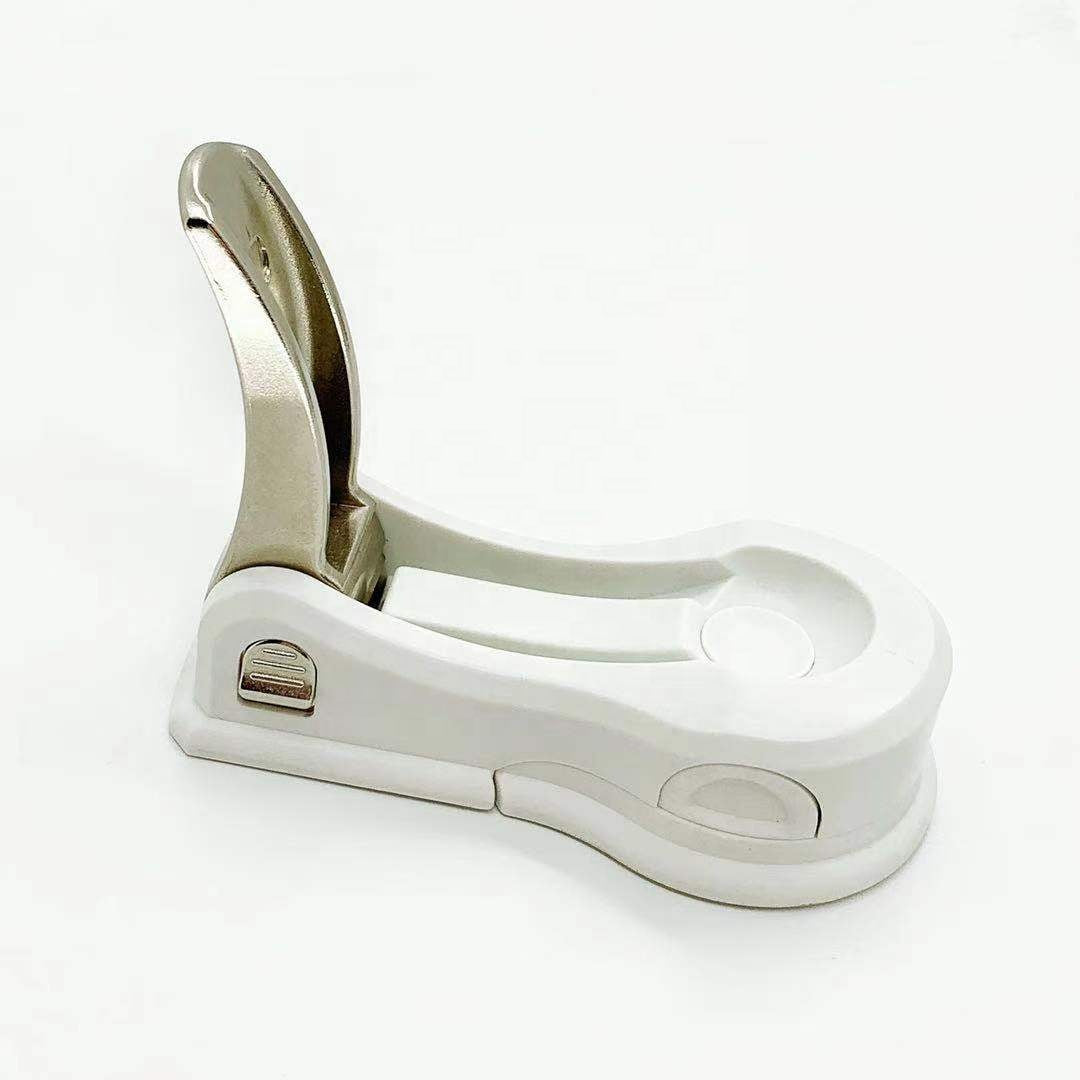 Anti Opening Protection Fixed Lock For Children's Door Handle