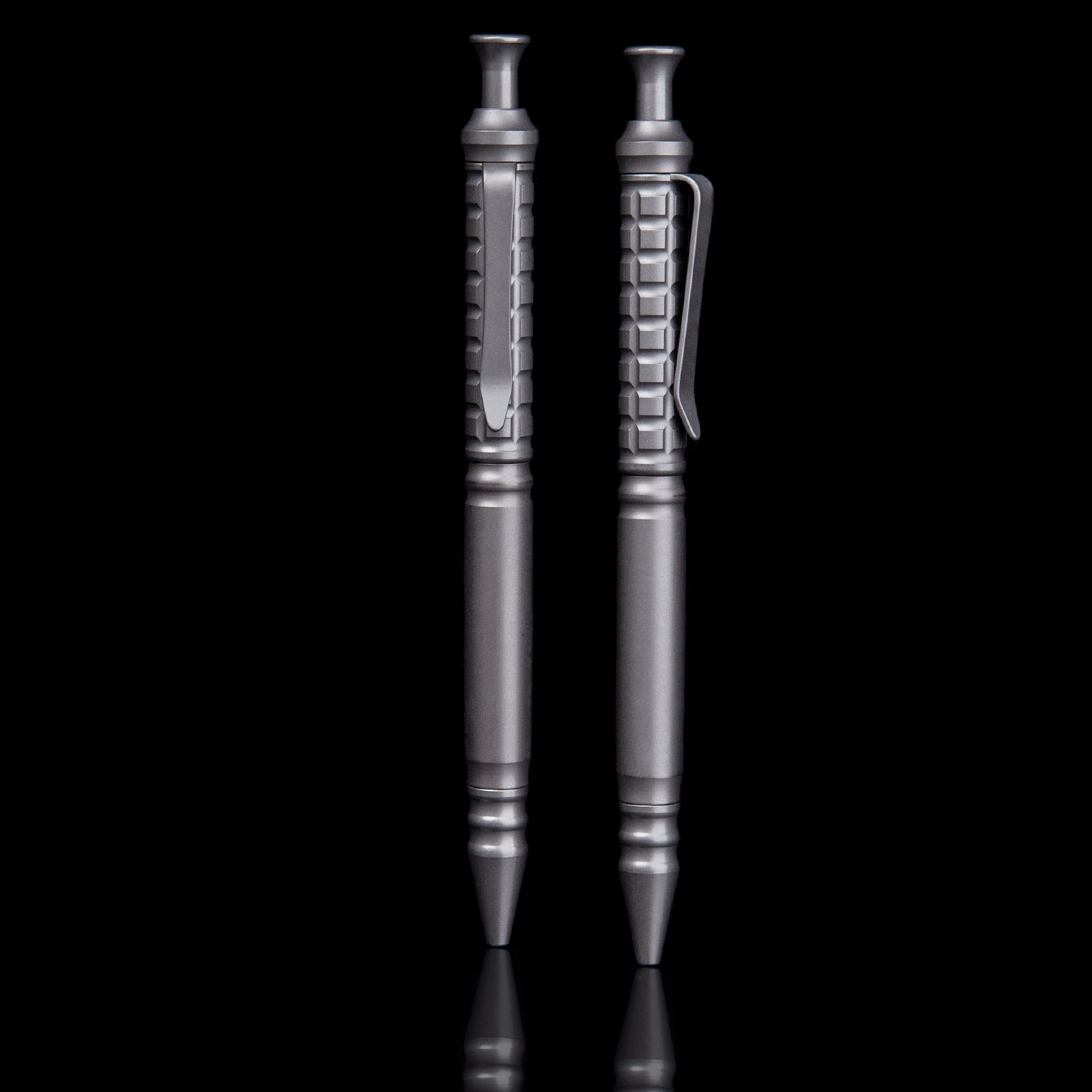 On-the-go Decompression Push-action Pen Titanium Tactical