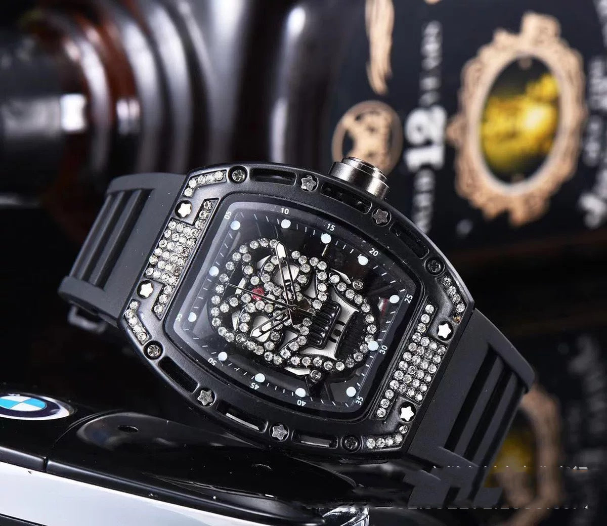 Fashion Tonneau-shaped Hollow Men's Silicone Quartz Watch