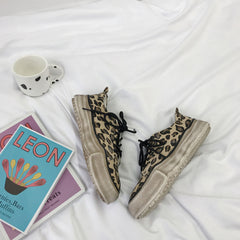 Casual leopard sneakers