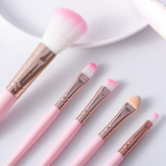 Beginner makeup brush