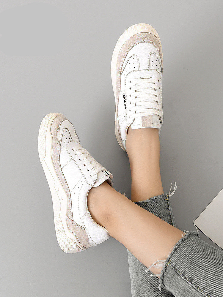 Women's lace-up sneakers